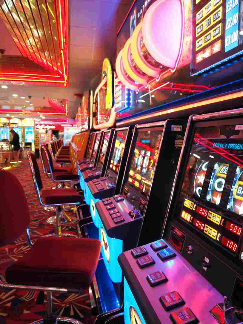 Doctor spins casino